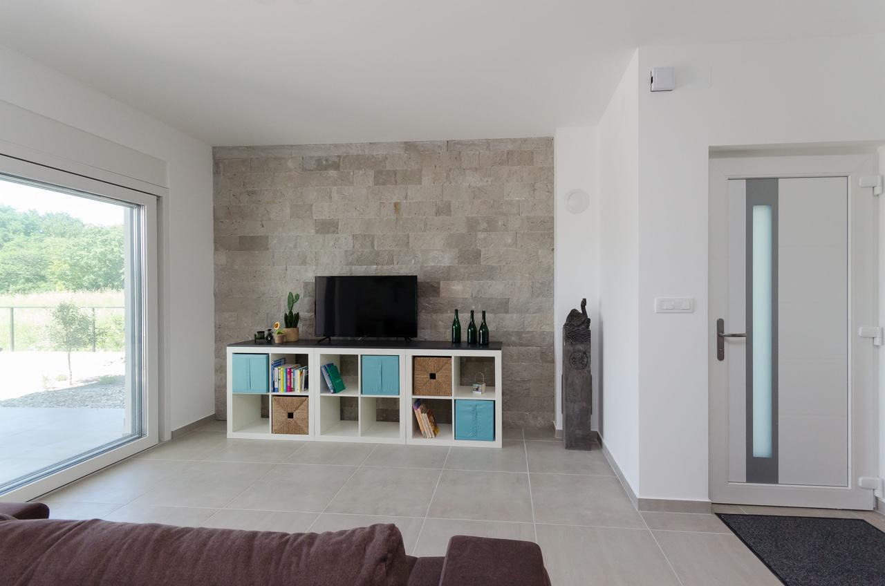 Pinezići Apartments Residence Romance מראה חיצוני תמונה